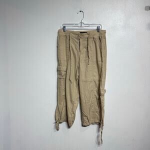 Aeropostale Khaki Cargo Capri Pants Sz M